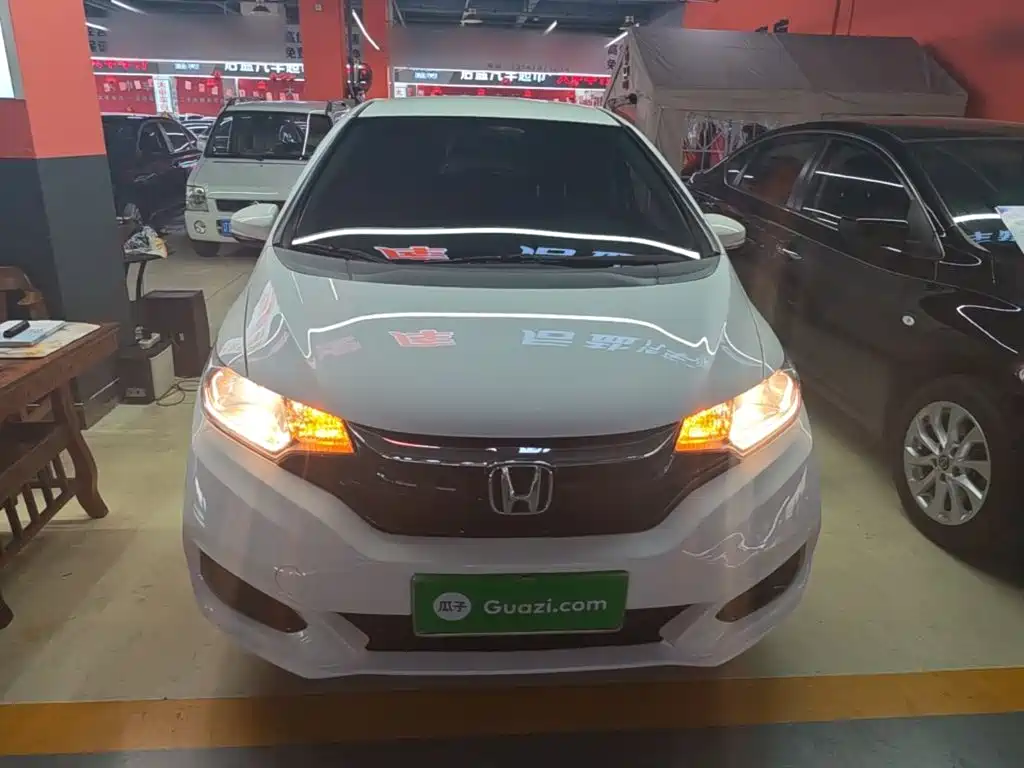 Honda Fit 2019 — фото 3