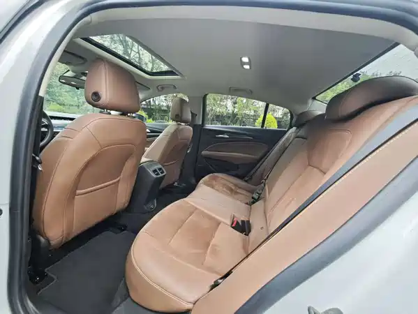 Buick Majesty 2018
