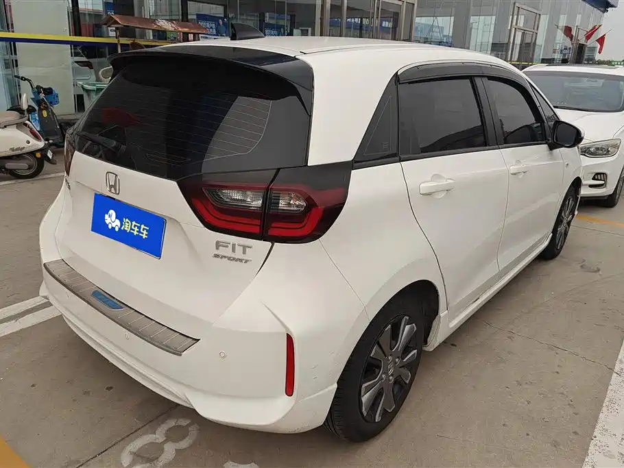 Honda Fit 2021 — фото 3