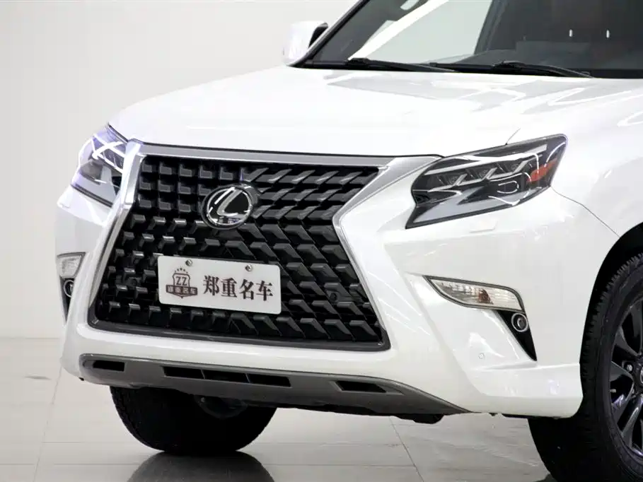 Lexus GX 2022 — фото 29
