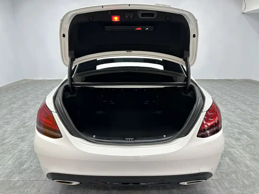 Mercedes-Benz C-Class 2020 — фото 8