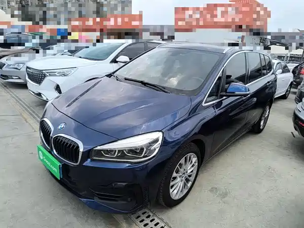 BMW 2 Series Wagon 2019