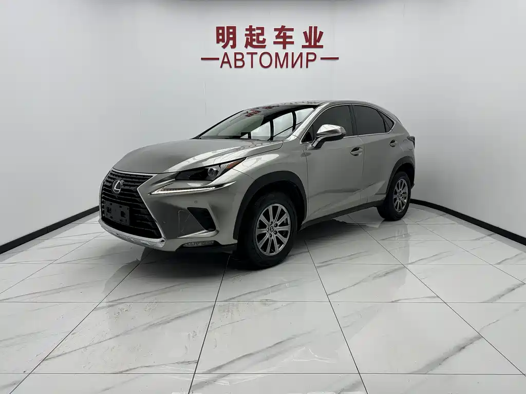 Lexus NX 2021 — фото 1
