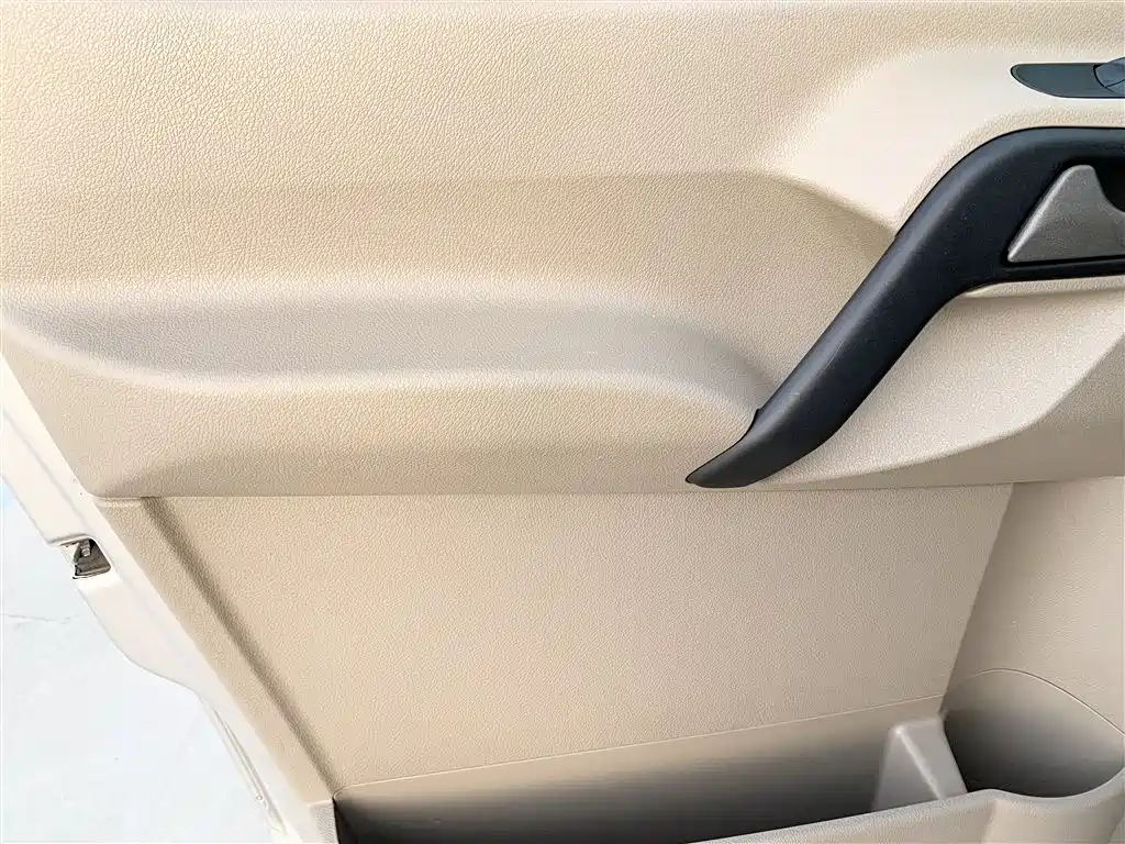 Mercedes-Benz Sprinter 2019 — фото 16