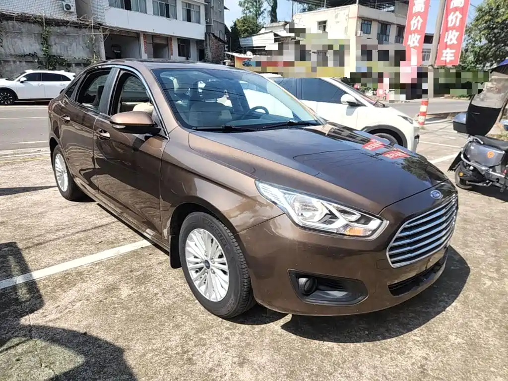 Ford Escort 2017