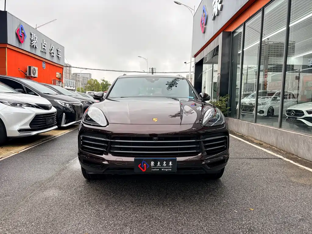 Porsche Cayenne 2018 — фото 3