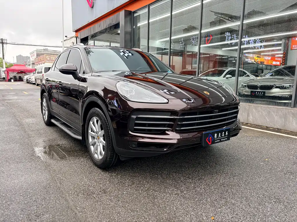 Porsche Cayenne 2018 — фото 2