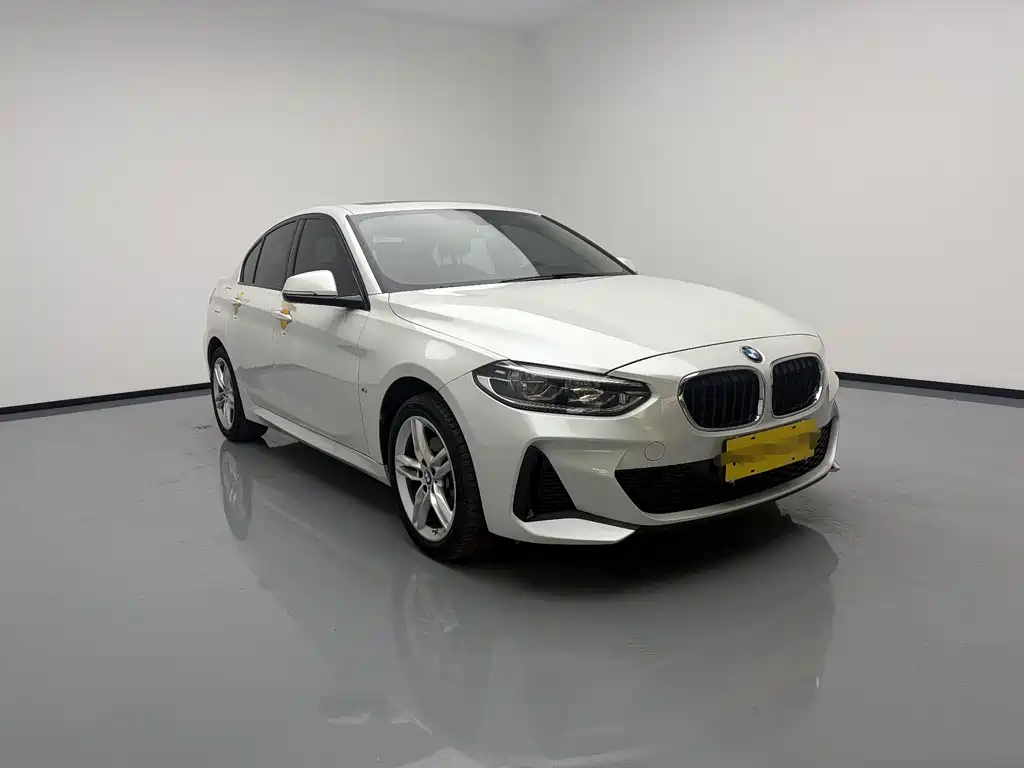 BMW 1 Series 2020 — фото 3
