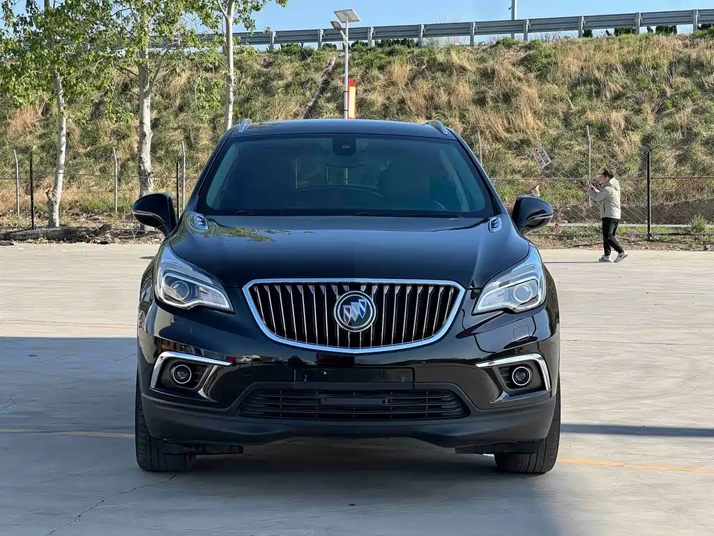 Buick Envision Plus 2017 — фото 2