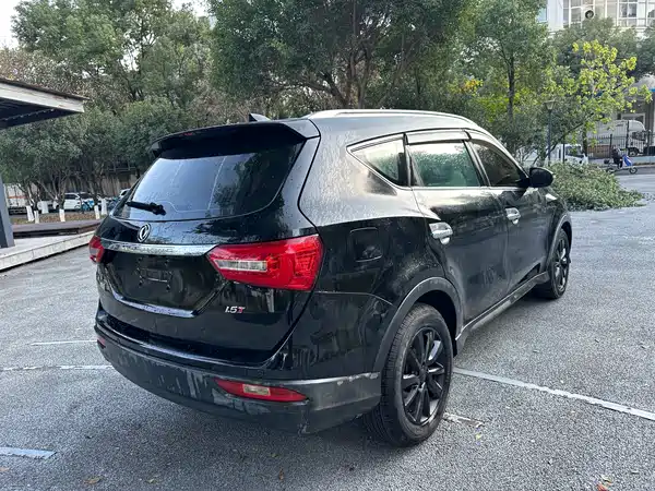 Dongfeng Scenery 580 2016