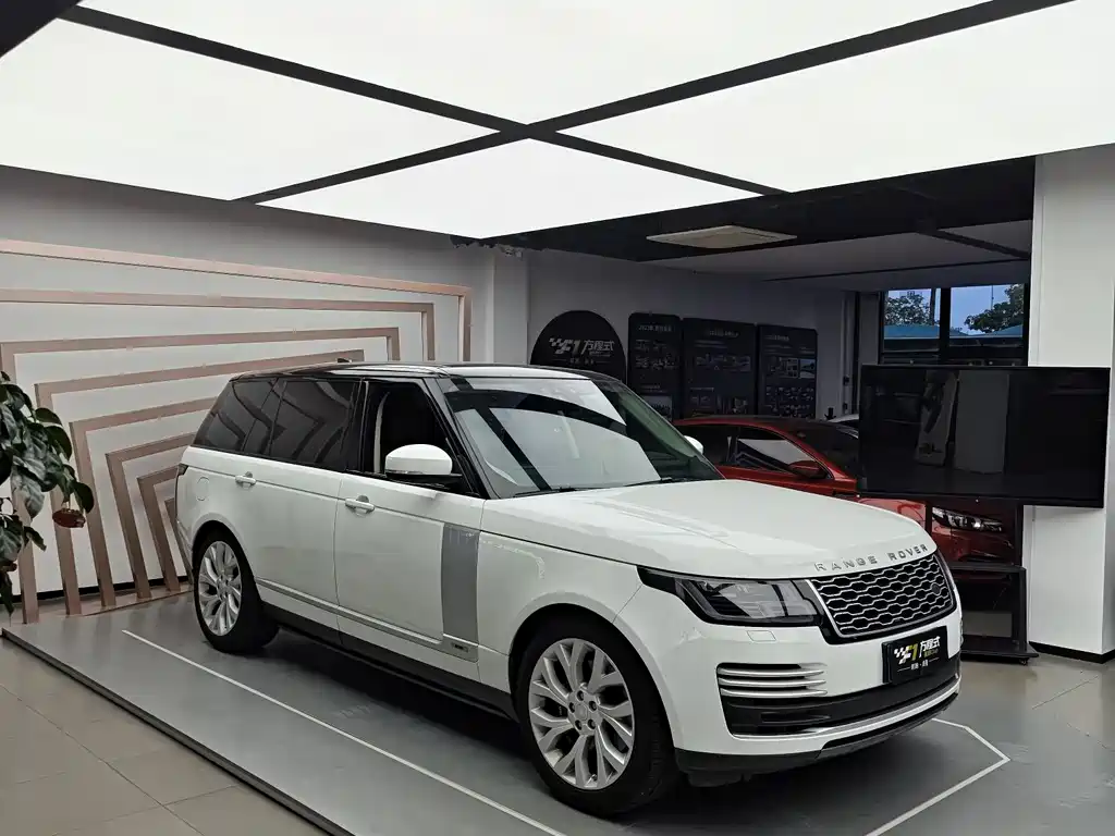 Land Rover Range Rover 2018 — фото 2