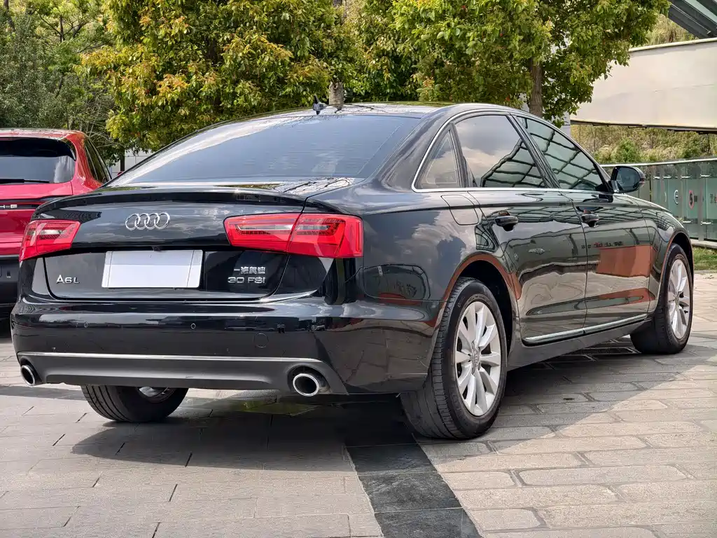 Audi A6L 2012 — фото 18