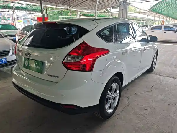 Ford Focus 2014