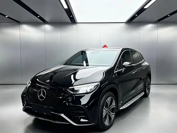 Mercedes-Benz EQE SUV 2026
