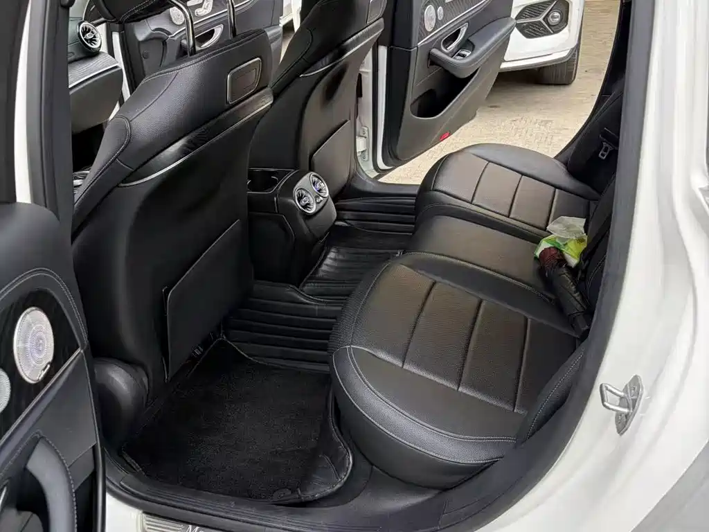Mercedes-Benz E-Class 2017 — фото 9