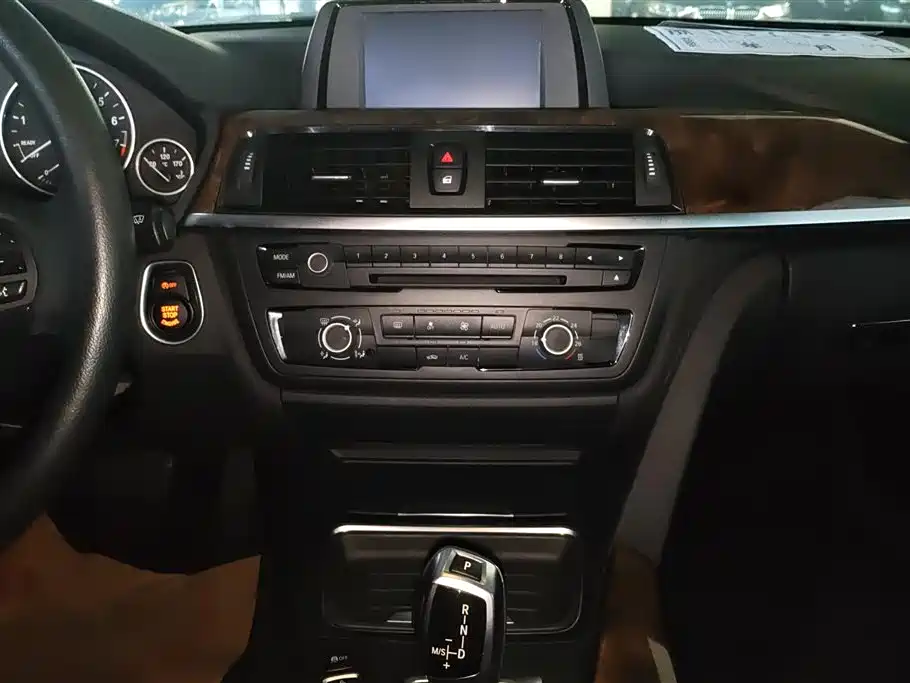 BMW 3 Series 2013 — фото 13