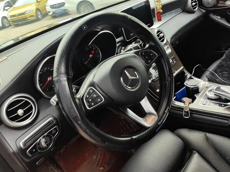 Mercedes-Benz GLC 2019 — фото 15
