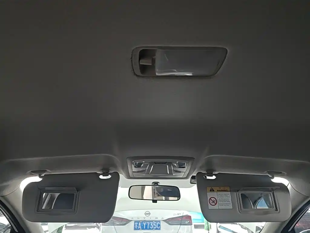 Nissan Sylphy 2024 — фото 18