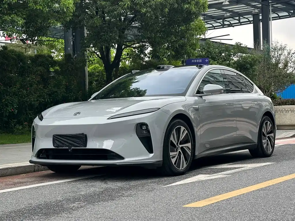 NIO ET5 2024