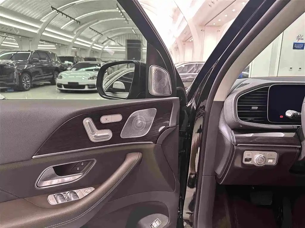 Mercedes-Benz GLE 2020 — фото 10
