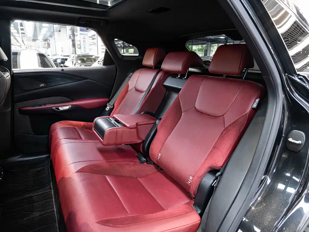 Lexus RX 2023 — фото 12