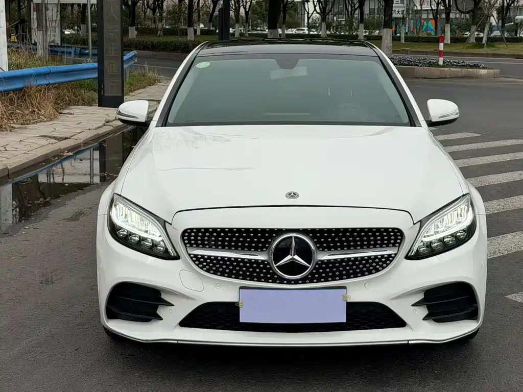 Mercedes-Benz C-Class 2019 — фото 2