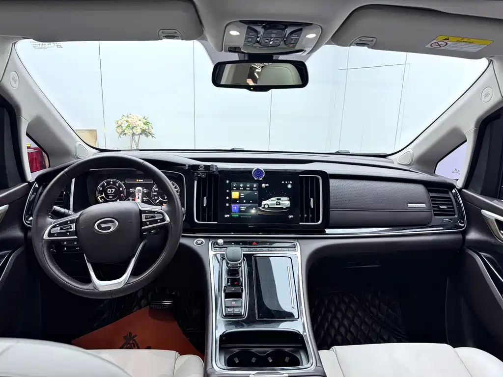 GAC Motor Trumpchi M8 2020 — фото 31