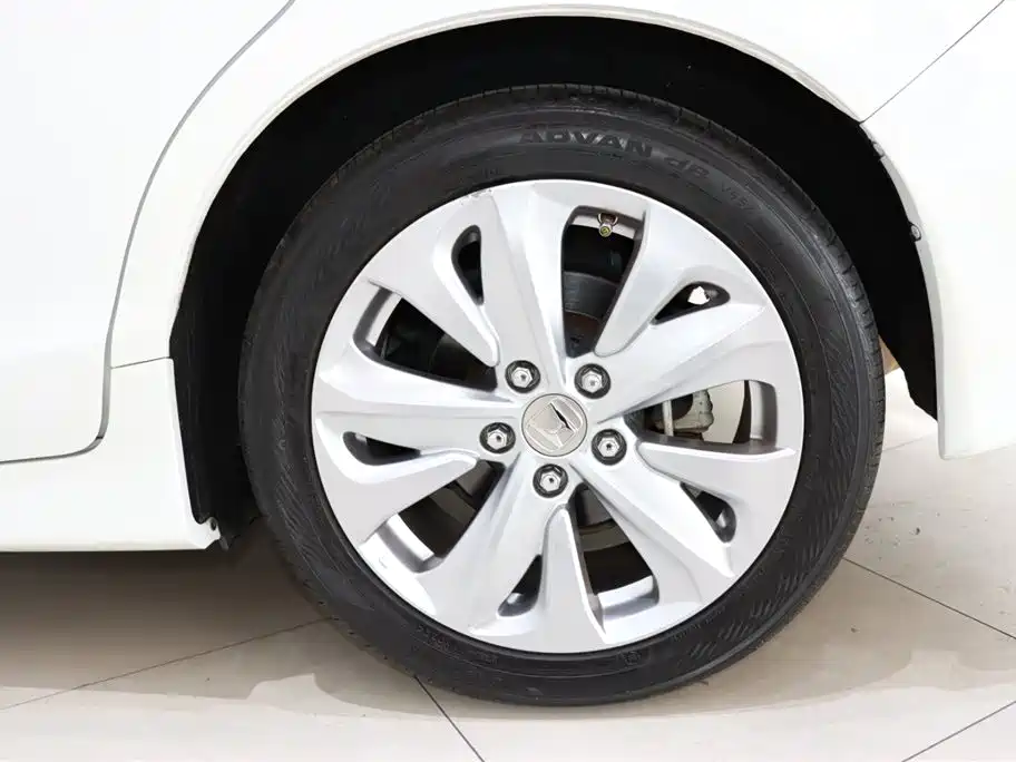 Honda Jade 2019 — фото 15