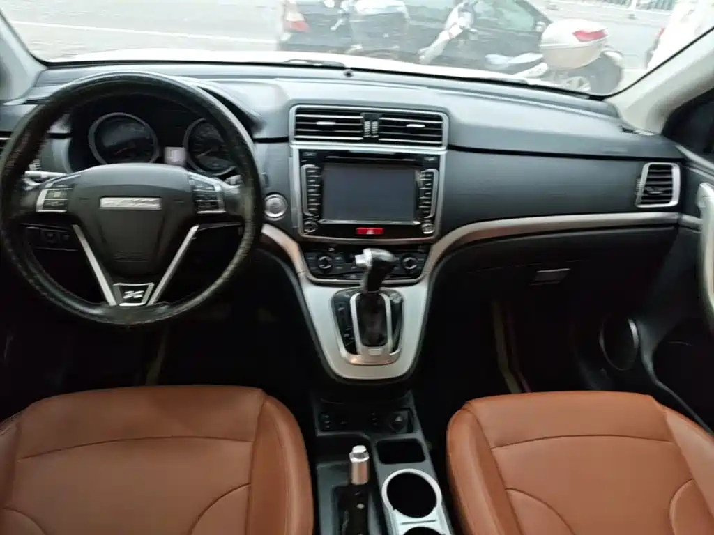 Haval H6 2017 — фото 10