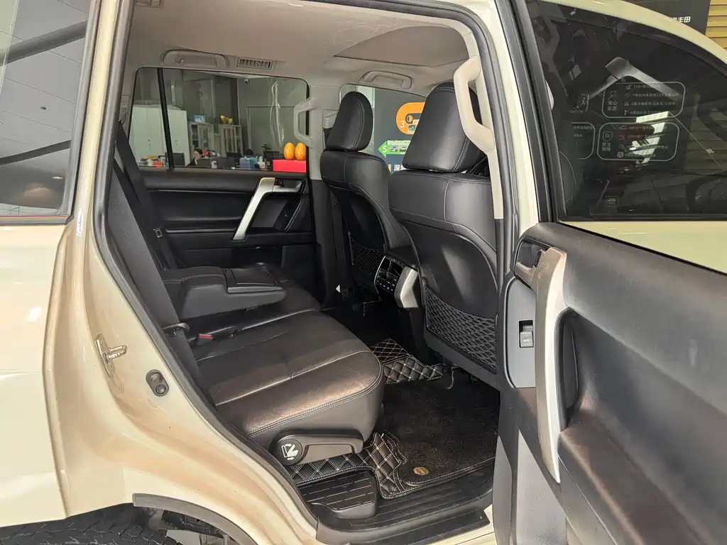 Toyota Prado 2018 — фото 20