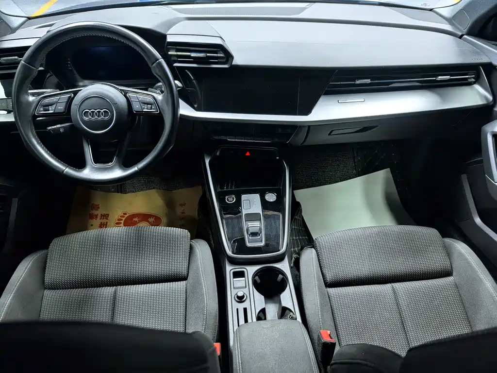 Audi A3 2021 — фото 11
