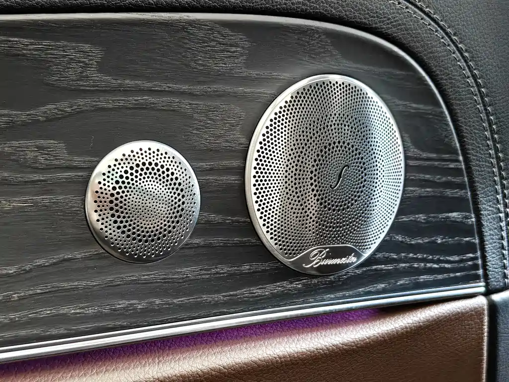 Mercedes-Benz E-Class 2019 — фото 11