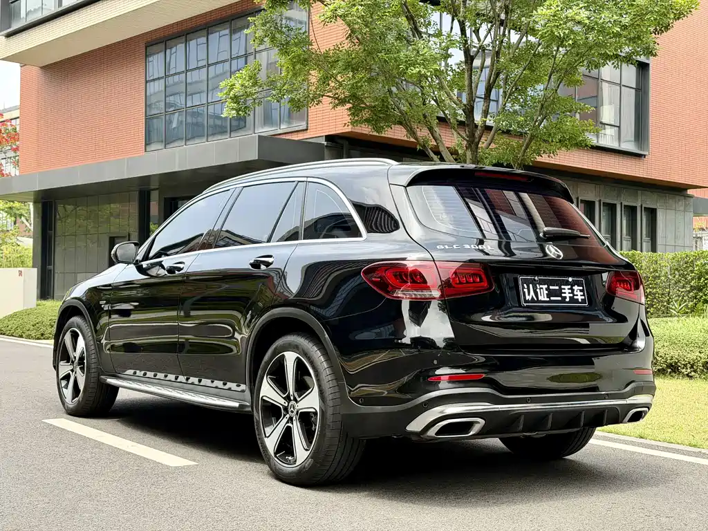 Mercedes-Benz GLC 2022