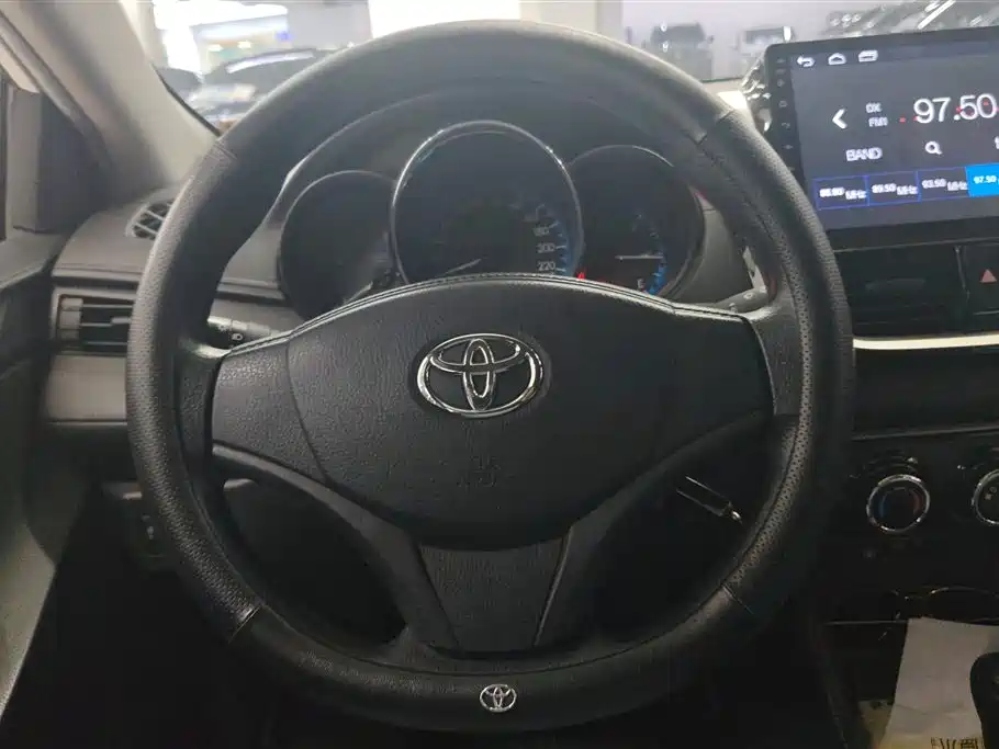 Toyota Vios 2018 — фото 15