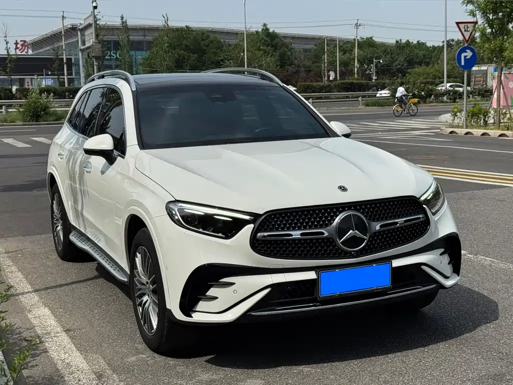 Mercedes-Benz GLC 2023 — фото 26