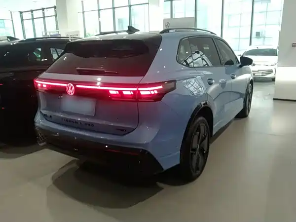Volkswagen Tiguan L 2024