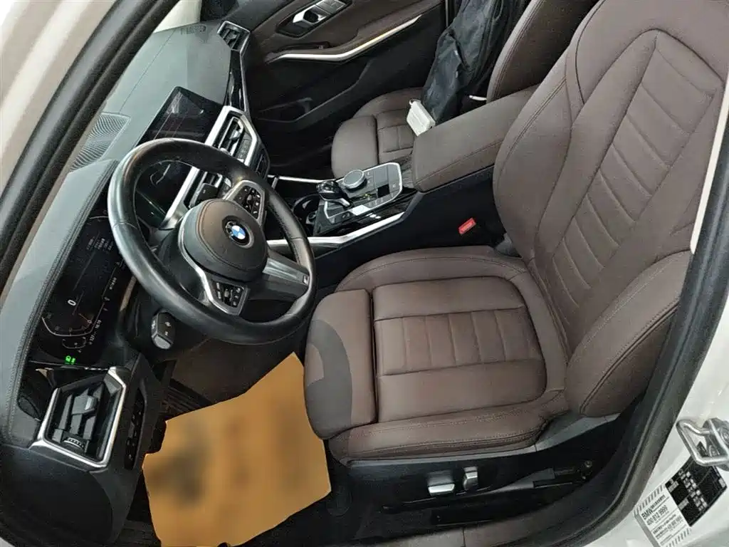 BMW 3 Series 2021 — фото 15