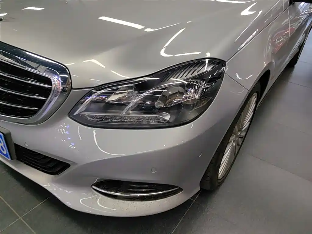 Mercedes-Benz E-Class 2014 — фото 24