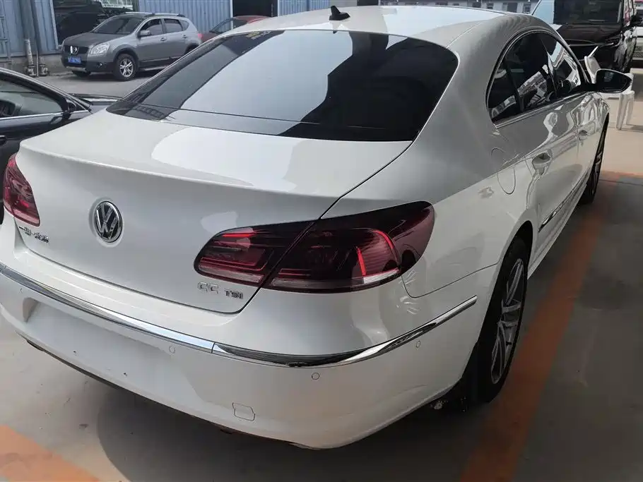 Volkswagen CC 2015 — фото 3