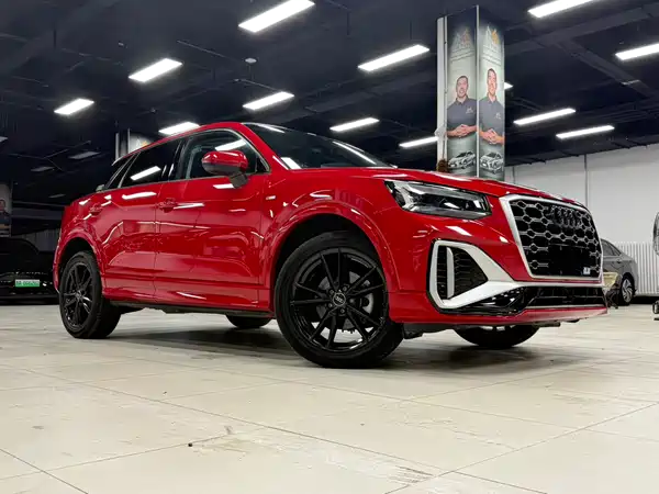 Audi Q2L 2022