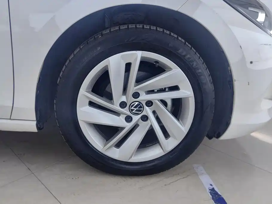 Volkswagen Lamando 2023