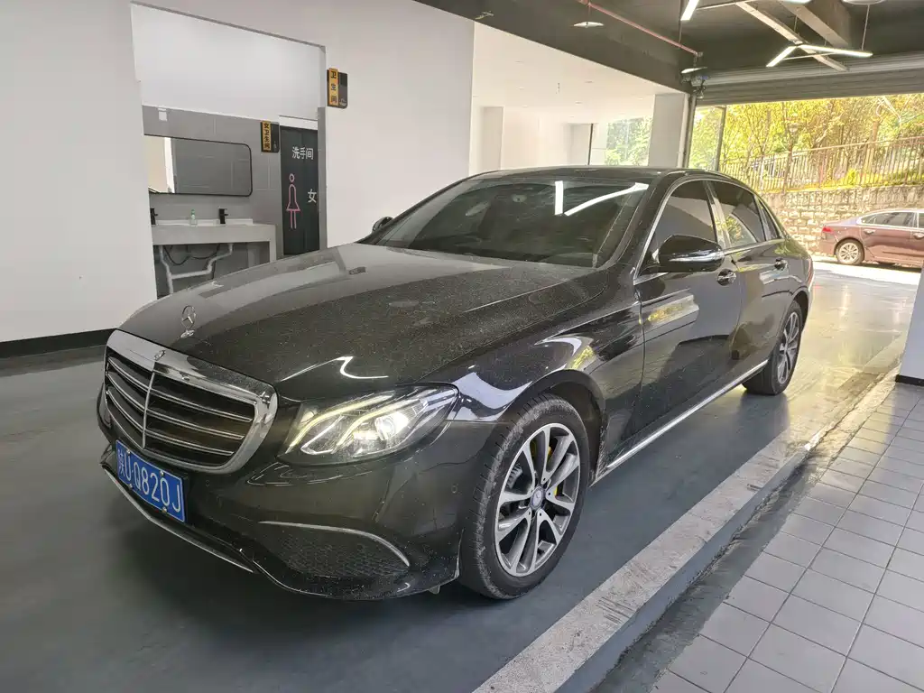 Mercedes-Benz E-Class 2017 — фото 1