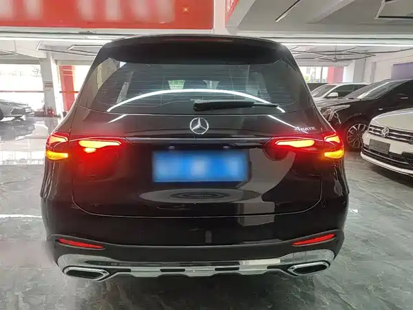 Mercedes-Benz GLC 2023