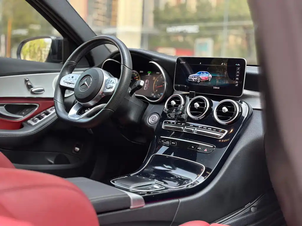 Mercedes-Benz C-Class 2020 — фото 7