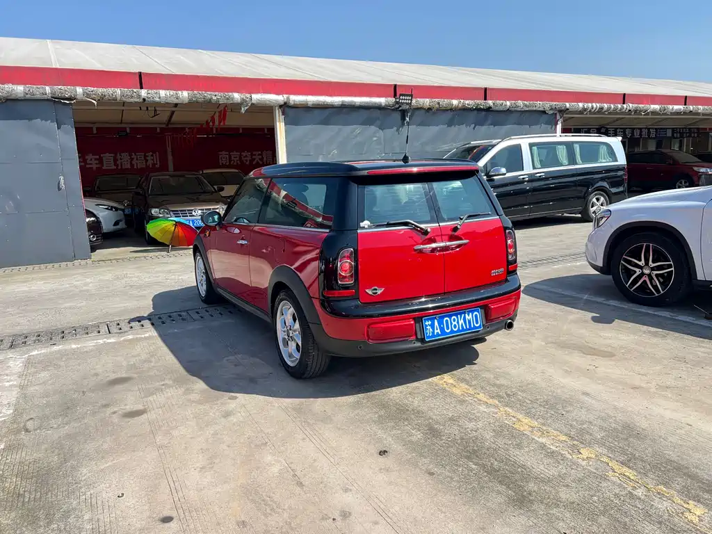 MINI Clubman 2012 — фото 20