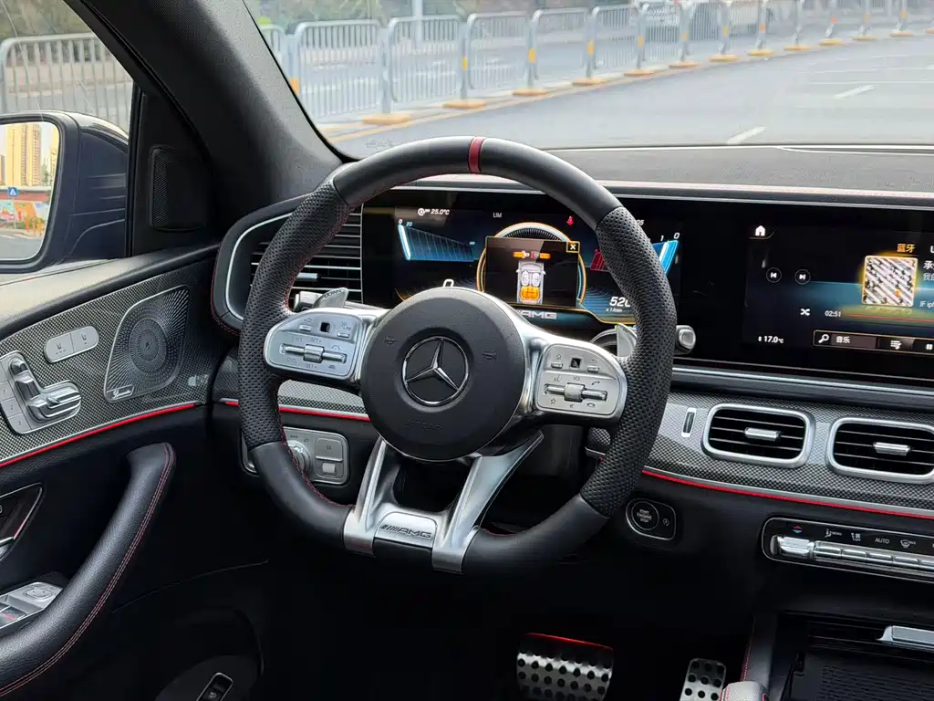 Mercedes-Benz GLE Coupe AMG 2024 — фото 7