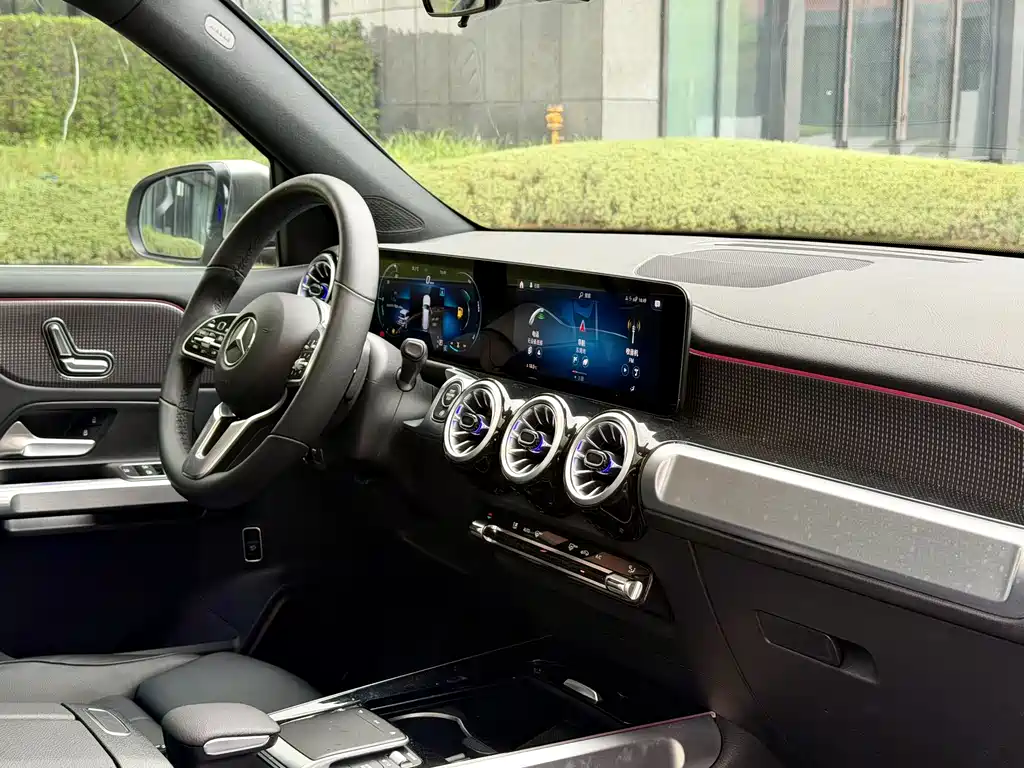Mercedes-Benz GLB 2022 — фото 14