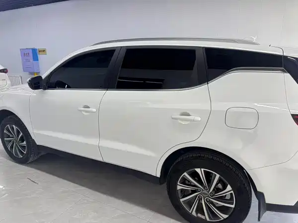 Geely Vision X6 2021