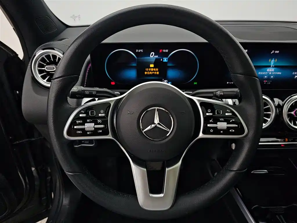 Mercedes-Benz GLB 2023 — фото 11