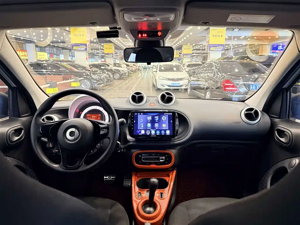smart Forfour 2018 — фото 18